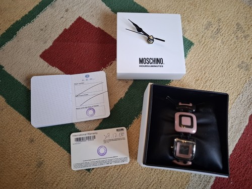 Moschino hours minutes - moschino, hours&minutes